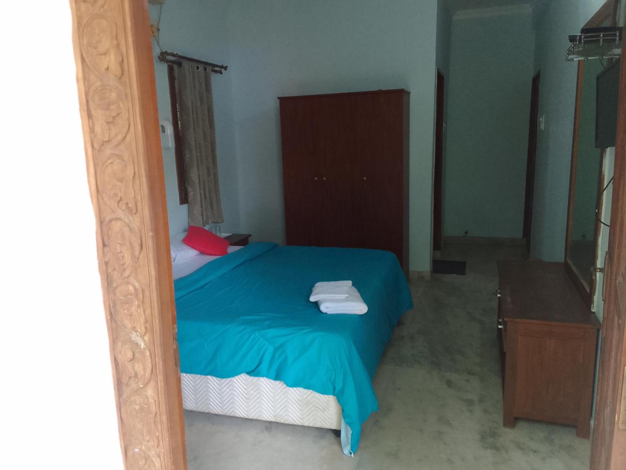 Peaceful At Pande Residency Guest house Patnem Beach